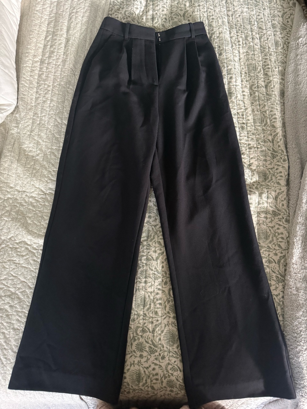 Abercrombie & Fitch Black Wide-Leg Dress Pants